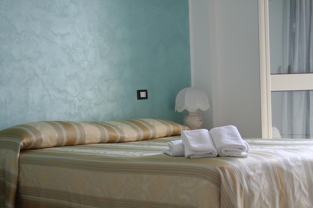 Bed And Breakfast Cirelli Scalea Chambre photo